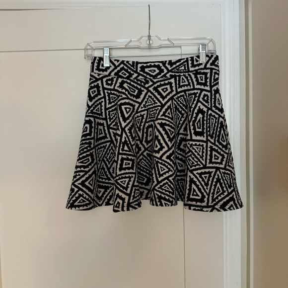 Zara black and white mini skirt Size S - Picture 7 of 7